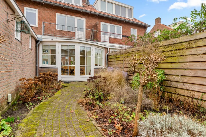 Foto 27 van Van Riebeecklaan 37