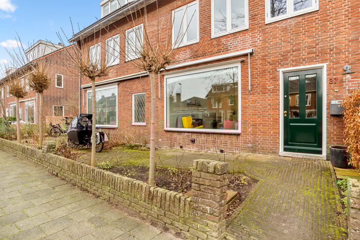 Photo 58 of Van Riebeecklaan 37