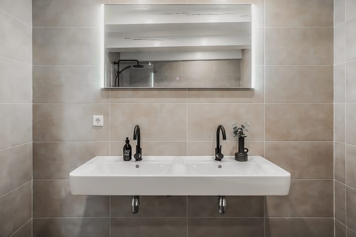 Photo 25 of Spuistraat 6-2V