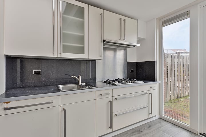 Photo 10 of Roebroekweg 81