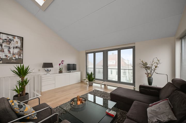 Foto 2 van Wilhelminalaan 32-A