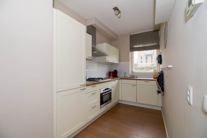 Foto 8 van Straat van Corsica 116