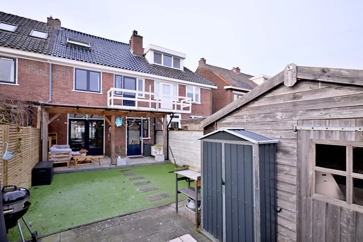 Foto 36 van Erasmusstraat 16