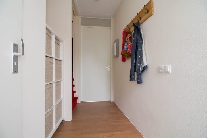 Foto 11 van Straat van Corsica 116