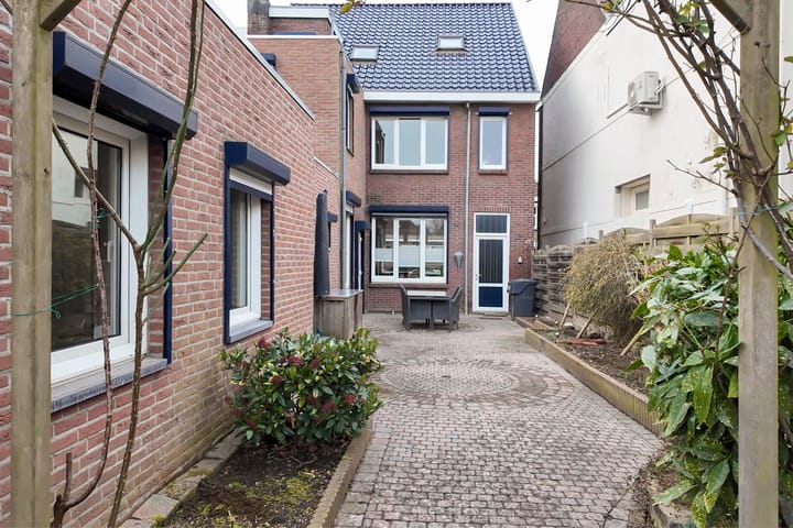 Foto 46 van Dorpstraat 55