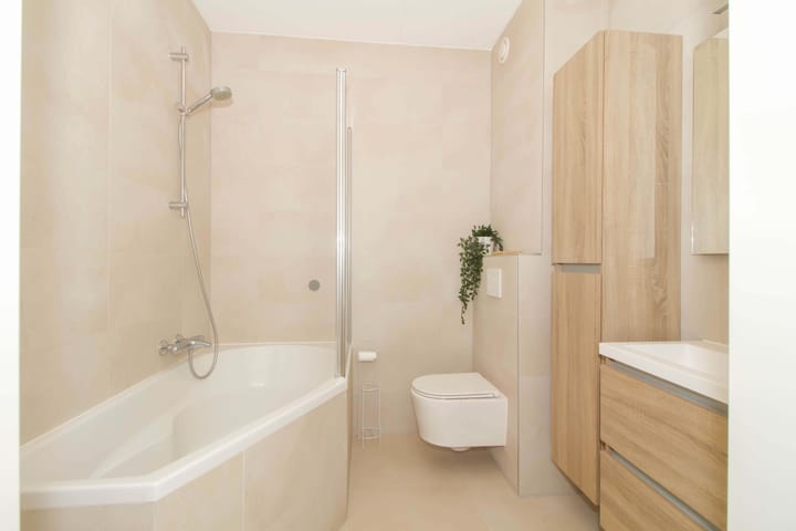 Foto 17 van Straat van Corsica 116