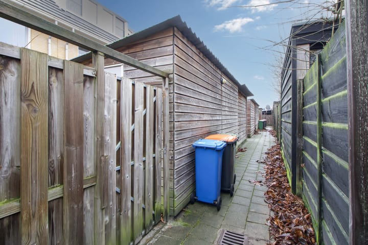 Foto 27 van Straat van Corsica 116