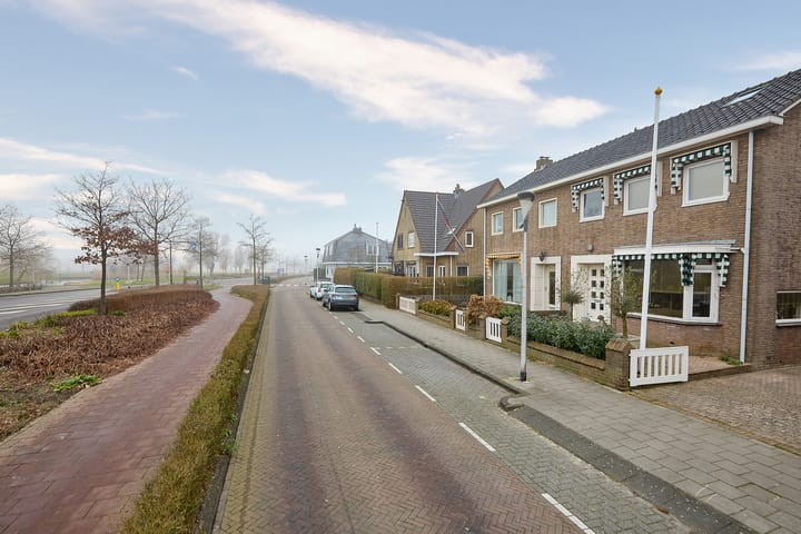 Foto 47 van Beeklaan 260