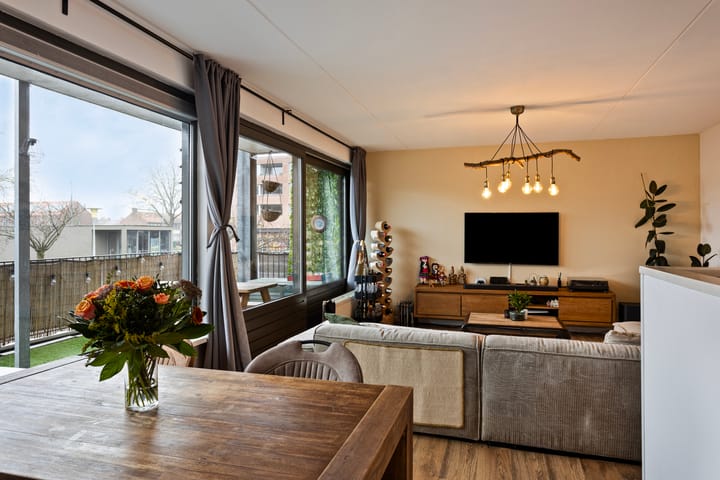 Foto 12 van Kruidenplein 54