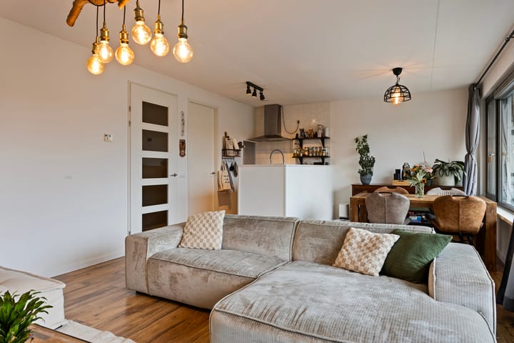 Foto 10 van Kruidenplein 54