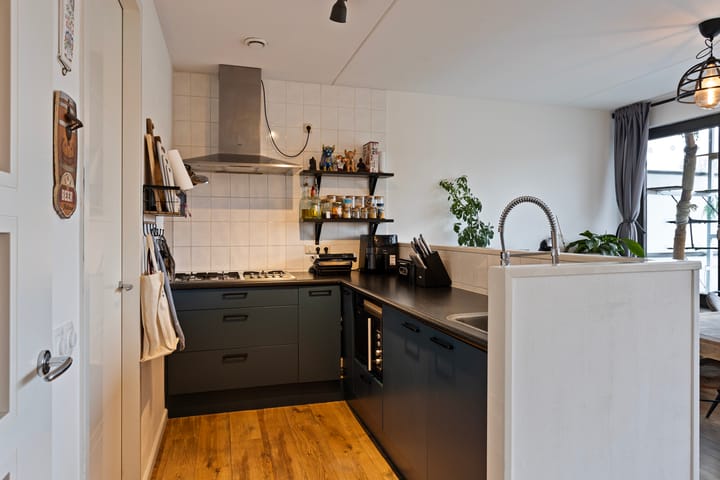 Foto 13 van Kruidenplein 54