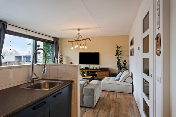 Foto 15 van Kruidenplein 54