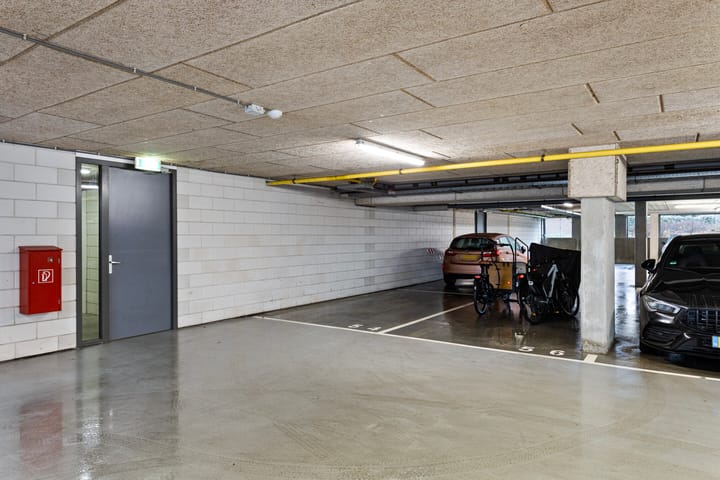 Foto 21 van Kruidenplein 54