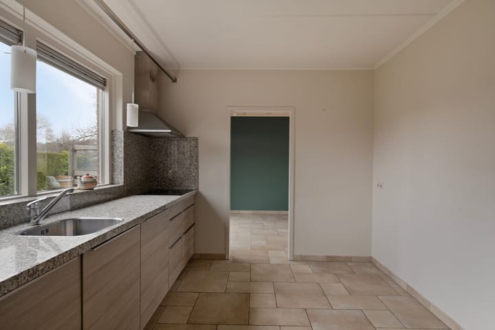 Foto 7 van Zevenweg 1