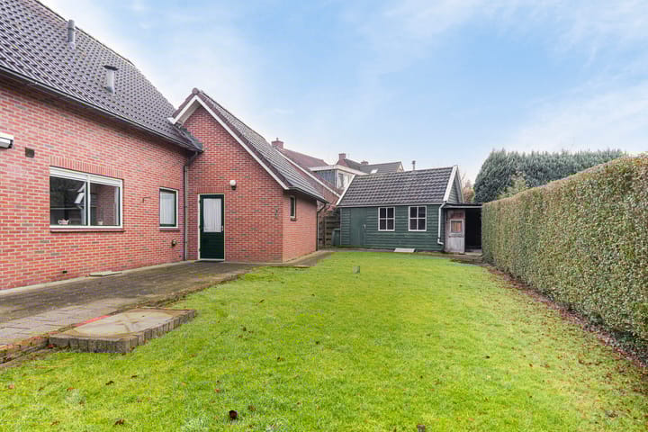 Foto 30 van Zevenweg 1