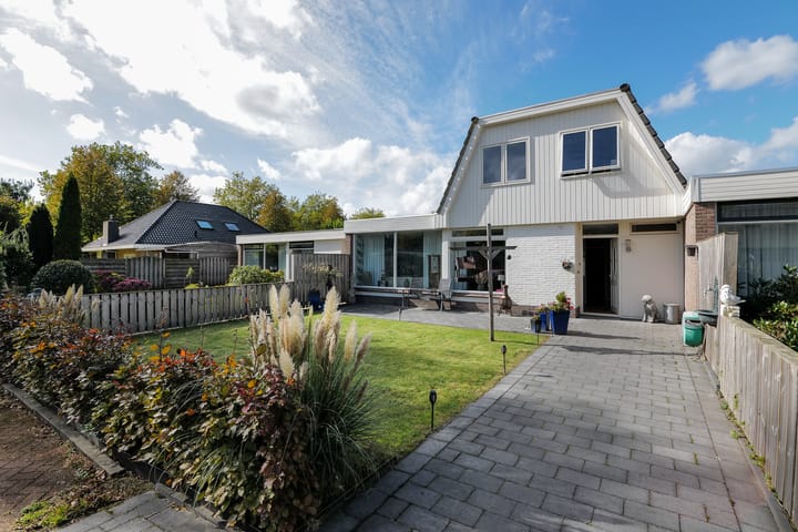 Foto 7 van Van Harinxmastrjitte 8-A