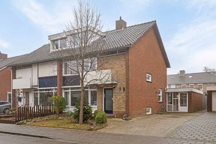 Schout Offermanstraat 34