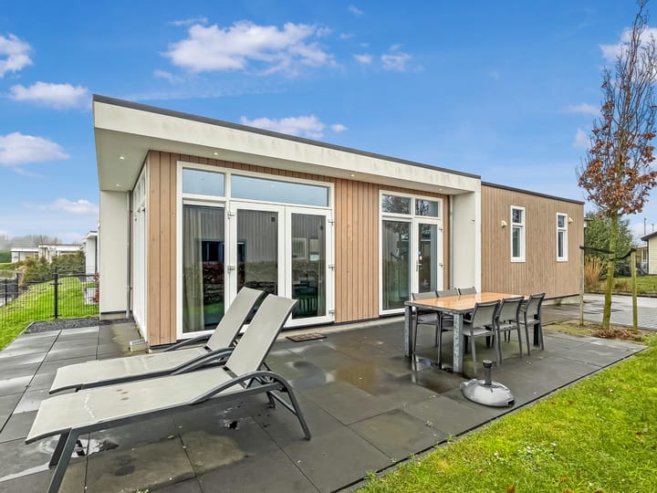 Foto 2 van Klein Hitland 10-224