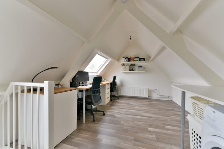 Foto 30 van Spoorhaag 14