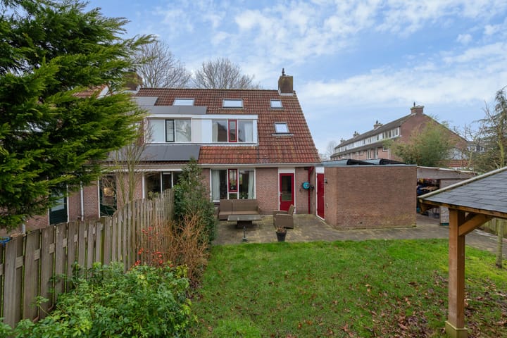 Foto 33 van Spoorhaag 14