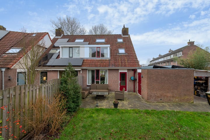 Foto 34 van Spoorhaag 14