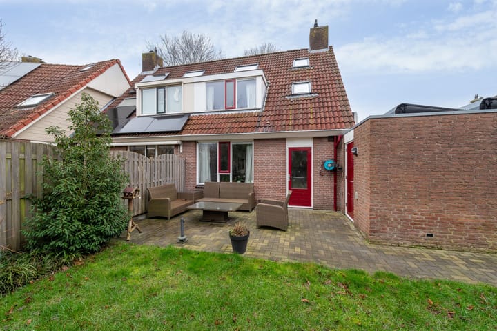 Foto 35 van Spoorhaag 14