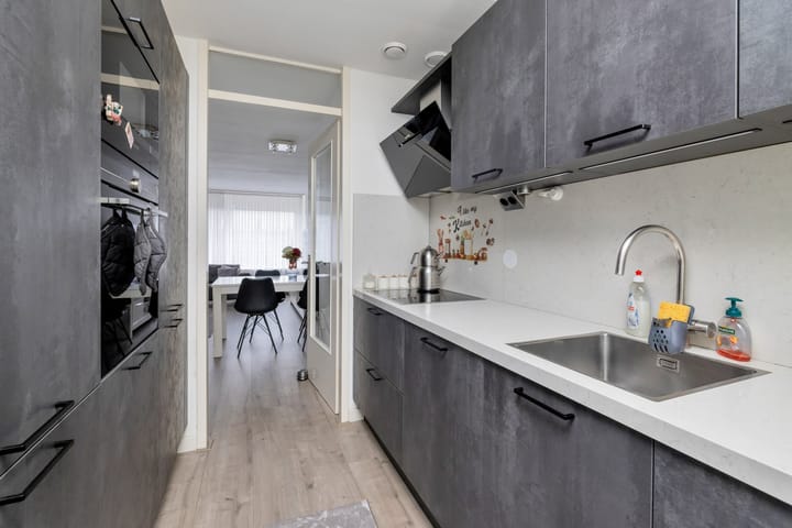 Foto 22 van Vincent van Goghlaan 159