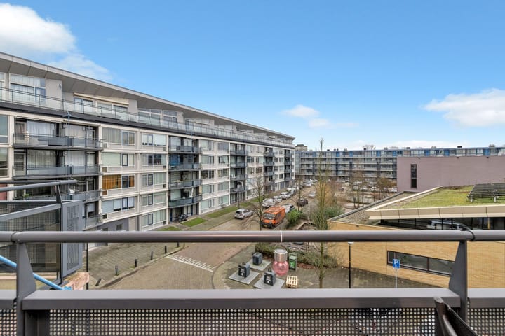 Foto 37 van Vincent van Goghlaan 159