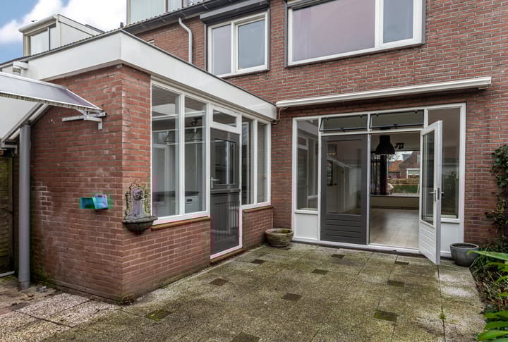 Photo 23 of Dr J. de Koninglaan 1