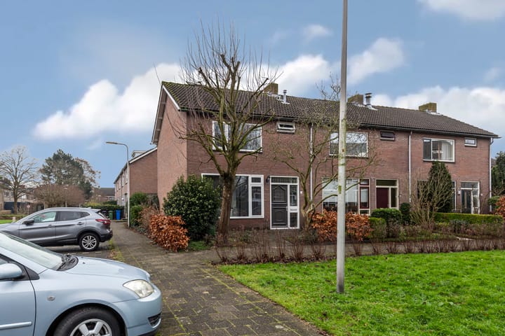 Photo 26 of Dr J. de Koninglaan 1