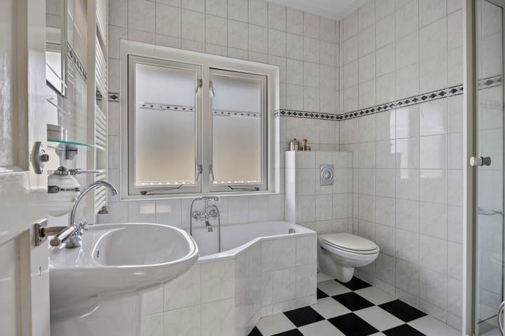 Foto 21 van Bisschop Bottemannestraat 58