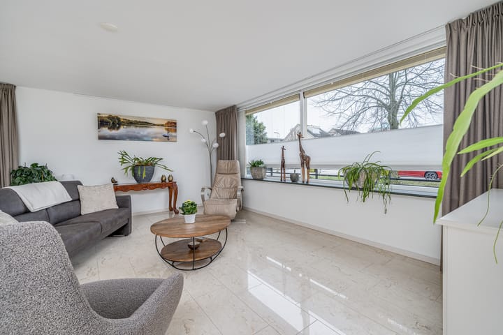 Foto 8 van Paganinistraat 1