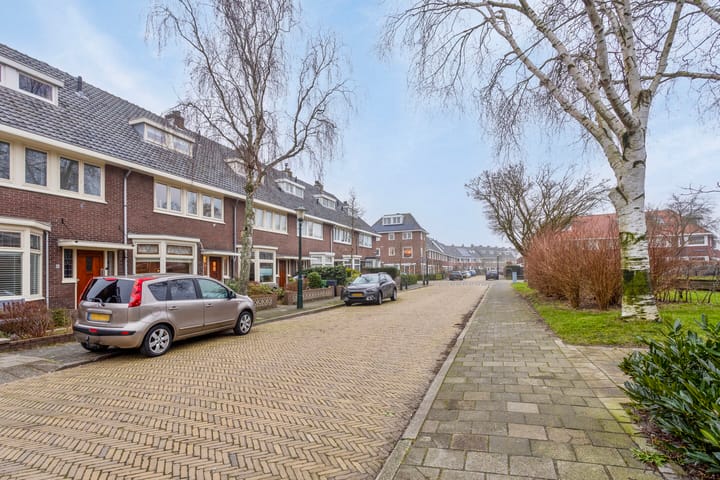 Foto 33 van Bisschop Bottemannestraat 58