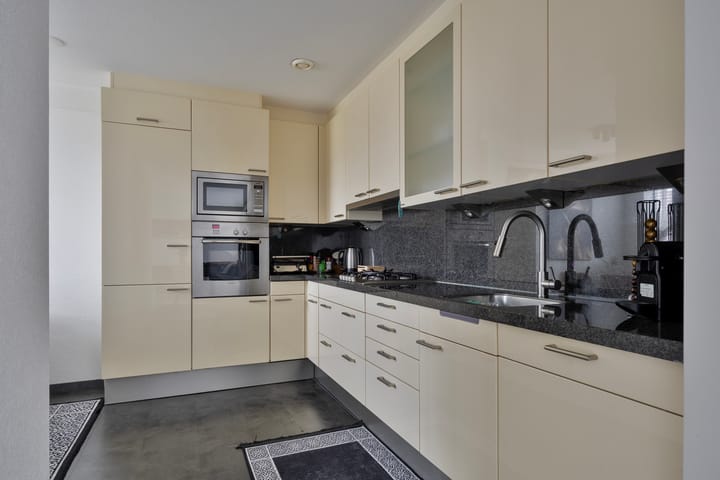 Photo 2 of Forintplantsoen 24