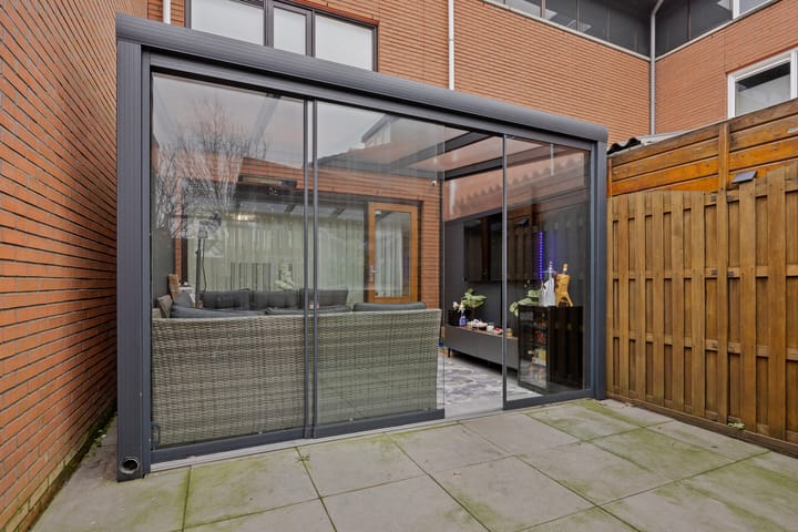 Foto 31 van Forintplantsoen 24