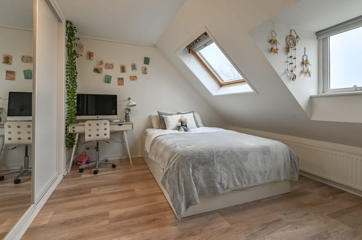 Foto 23 van Helmlaan 24