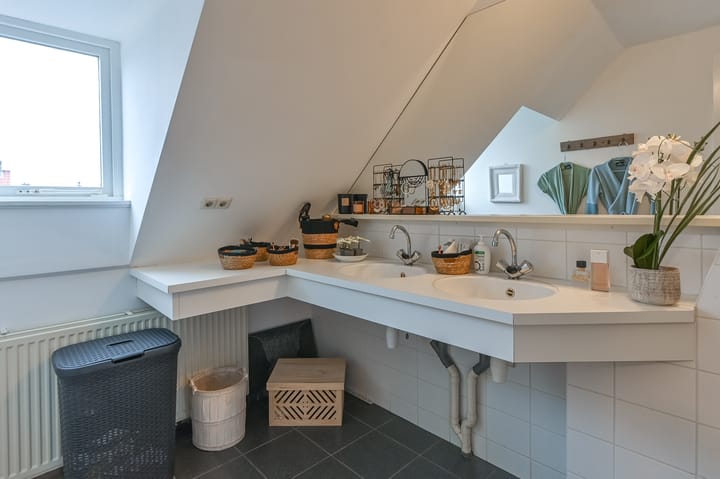 Foto 27 van Helmlaan 24