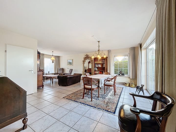 Foto 7 van Pastoor J.A.M. van den Muijsenbergstraat 30