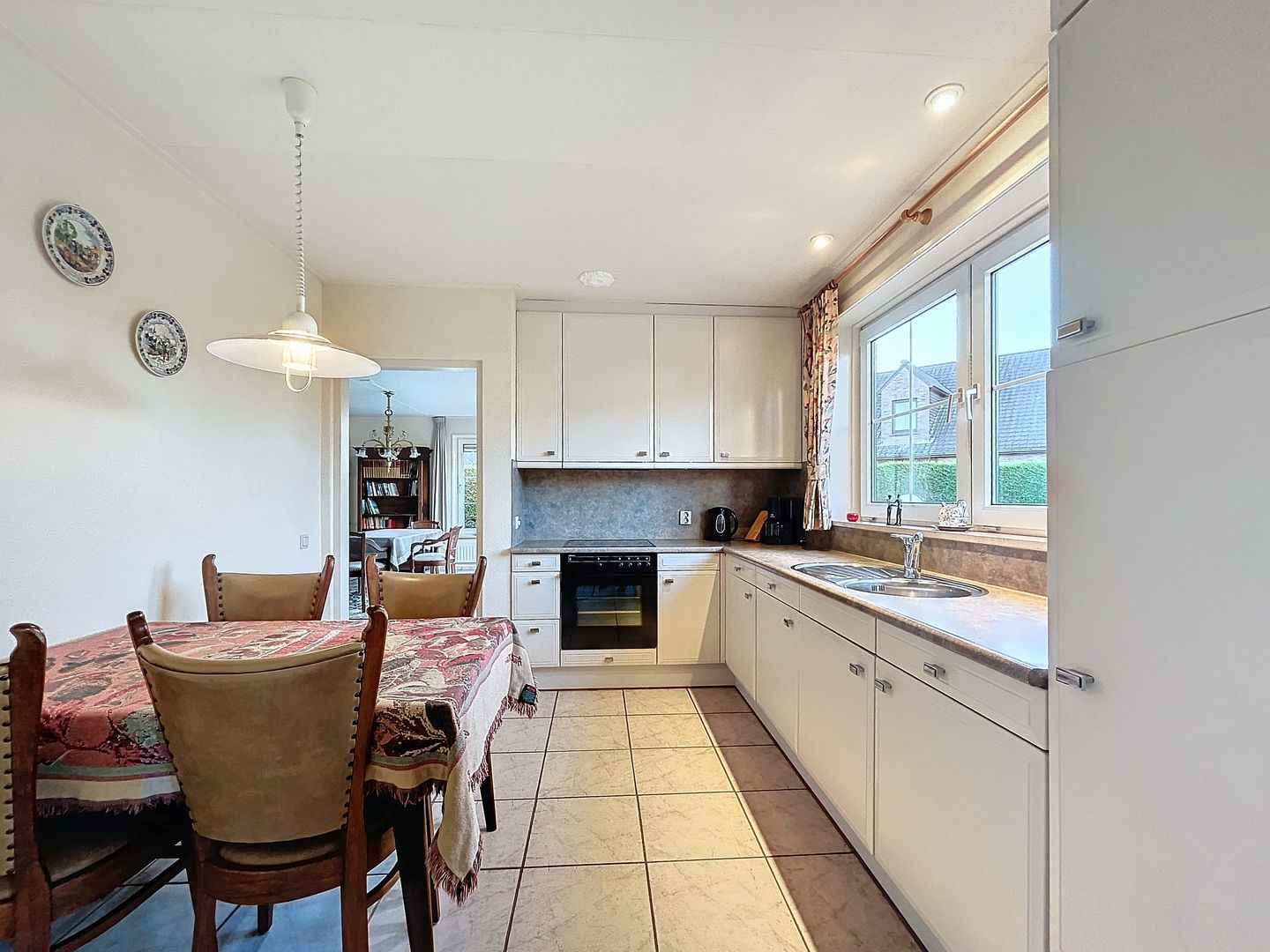 Foto 10 van Pastoor J.A.M. van den Muijsenbergstraat 30