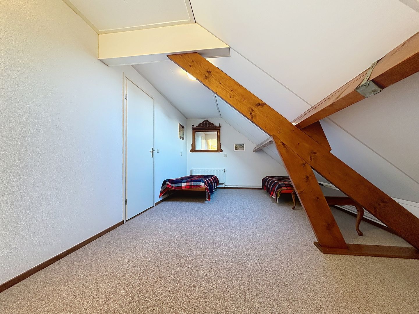 Foto 14 van Pastoor J.A.M. van den Muijsenbergstraat 30