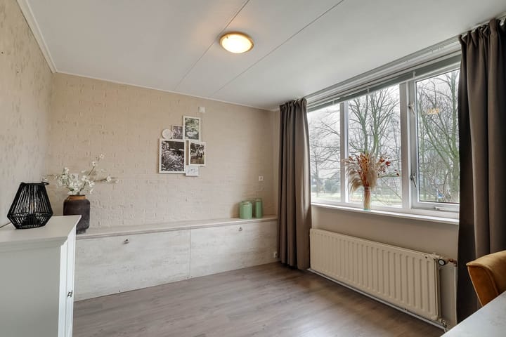 Foto 33 van Julianalaan 7