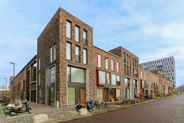 Bekijk foto van Marsstraat 42