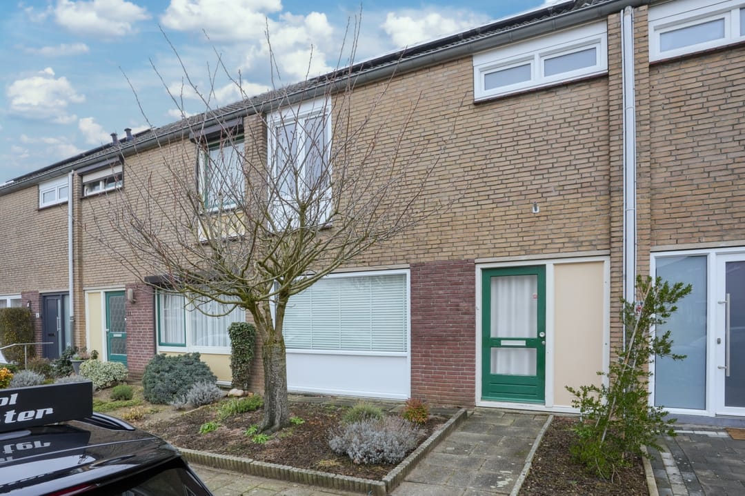 Photo 1 of Van der Scheurstraat 13