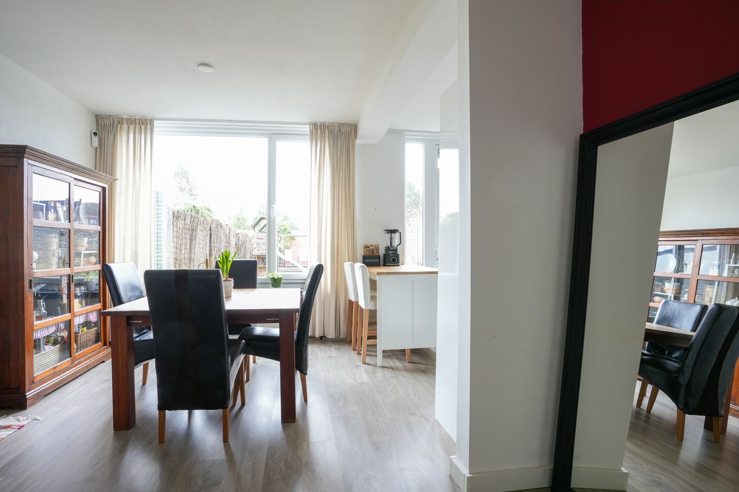 Photo 5 of Van der Scheurstraat 13