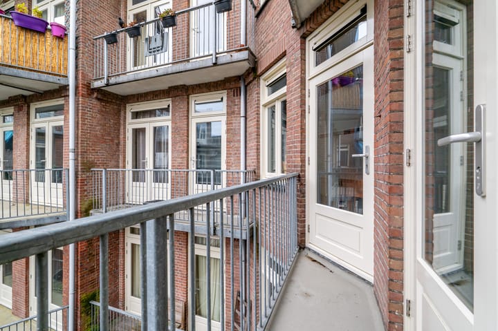 Foto 27 van Jan Bernardusstraat 27-2