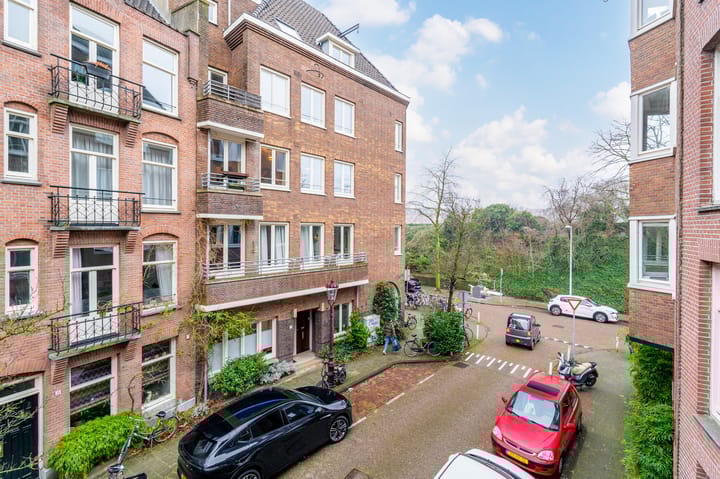 Foto 37 van Jan Bernardusstraat 27-2