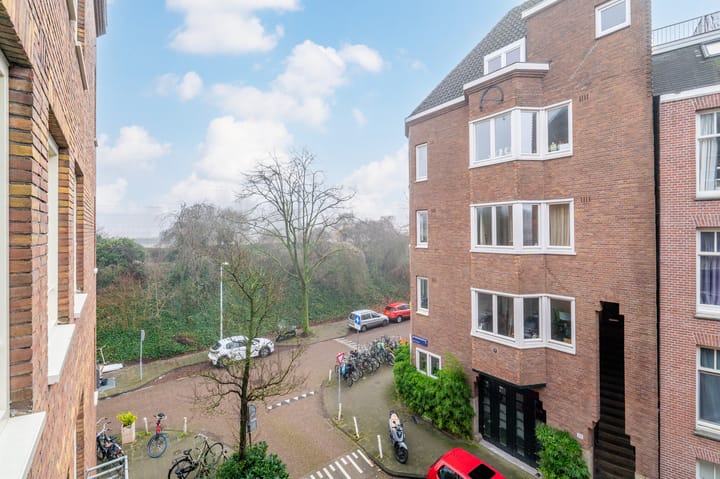 Foto 40 van Jan Bernardusstraat 27-2