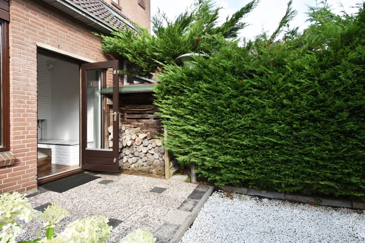 Foto 16 van Hazenlaan 17