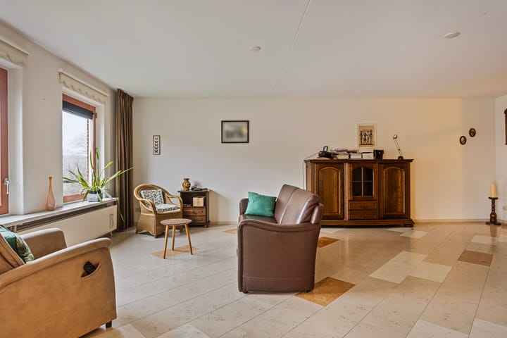 Foto 12 van Oever 75