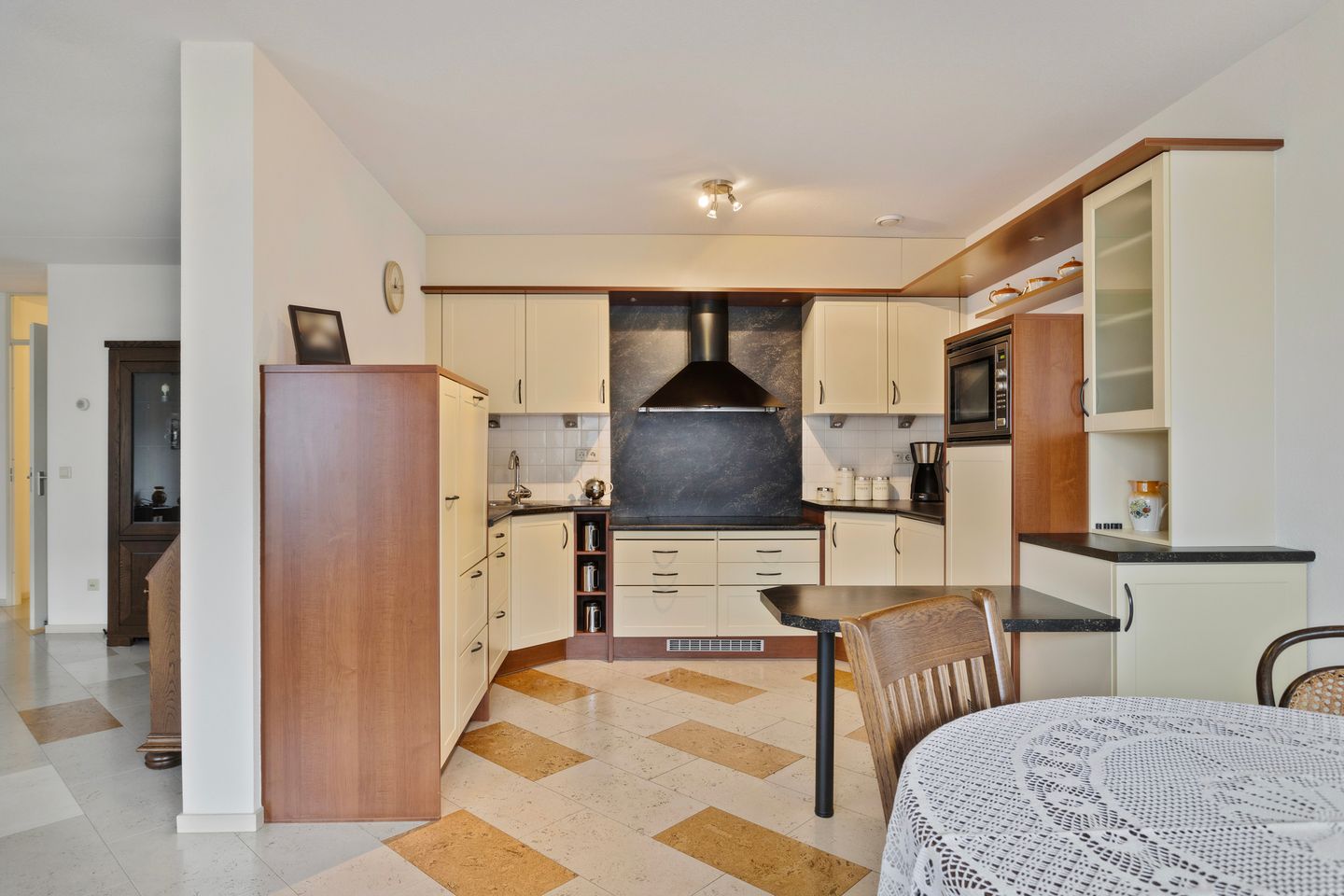 Foto 14 van Oever 75